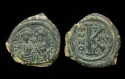 Justin II & Sophia, Half Follis, Constantinople mint Justin II & Sophia, Half Follis, Constantinople mint